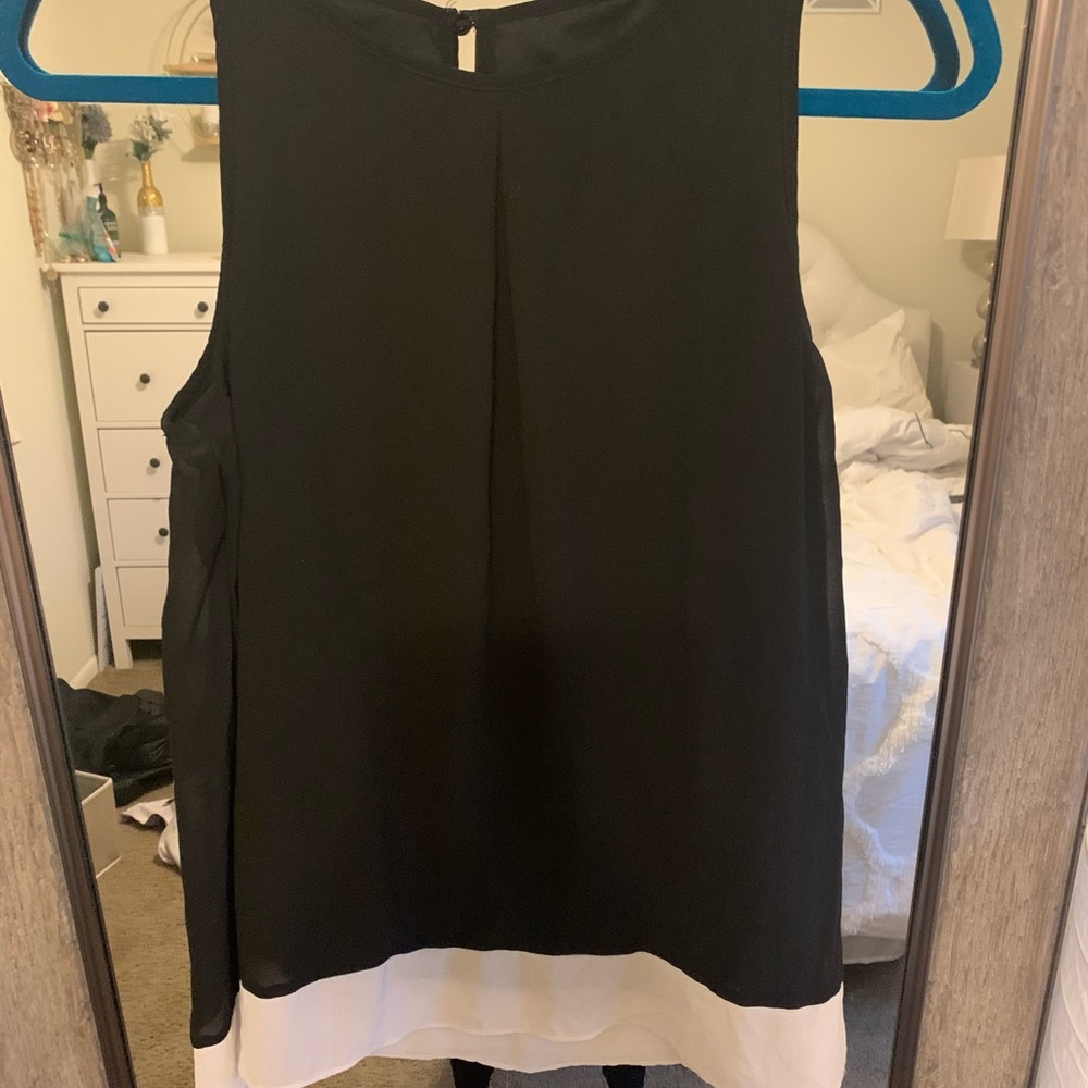 Black business tank top